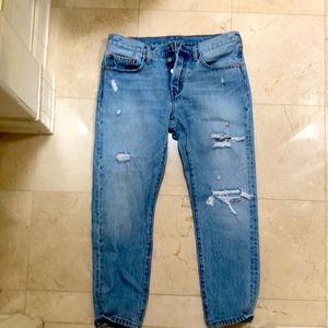 Levi jeans